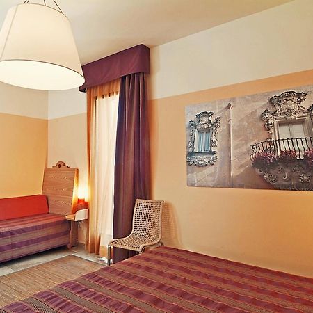 גאליאנו דל קאפו Il Tabacchificio Hotel מראה חיצוני תמונה
