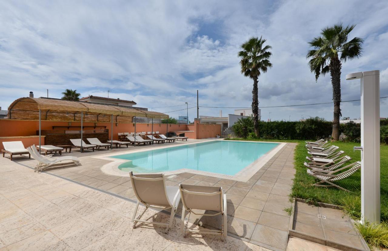 גאליאנו דל קאפו Il Tabacchificio Hotel מראה חיצוני תמונה